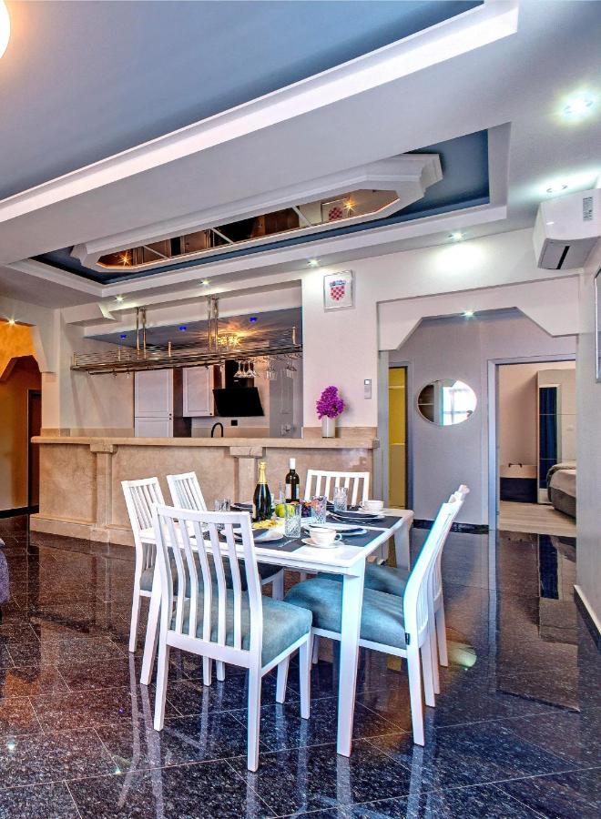 Luxury Plavi Biser *